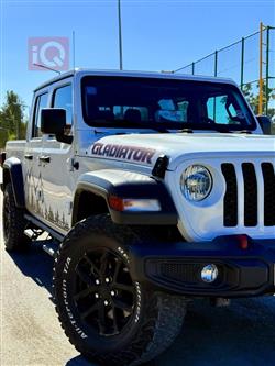 جيب جلاديتور